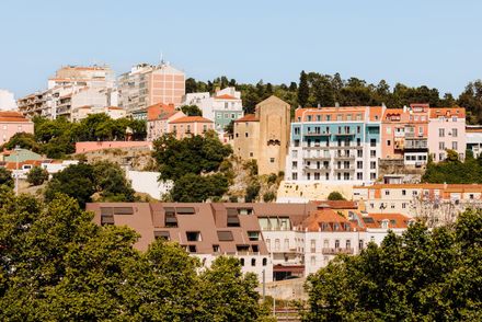 Montisnava Residential Building