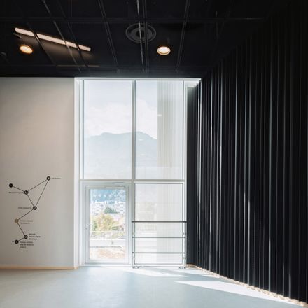 Cosmocité Science Center