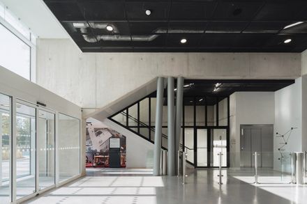 Cosmocité Science Center