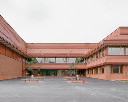 Sammontalo - School And Multipurpose Center