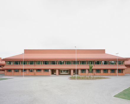 Sammontalo - School And Multipurpose Center