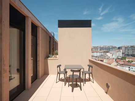 Conjunto Cornes Espacio Residencial