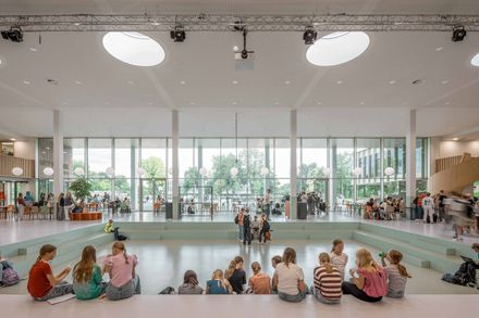 Het Streek Lyceum School