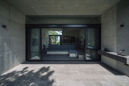 Inherit - House That Carries Forward Memory