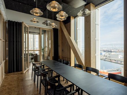 Træ High-rise Building