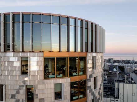 Træ High-rise Building