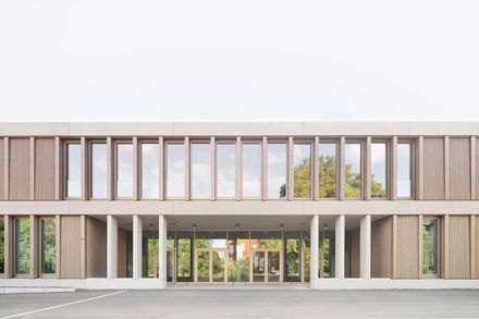 University Of Applied Sciences For Beverage Technology – Lecture Hall Building And Logistics Laboratory