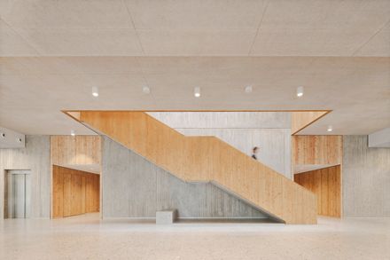 University Of Applied Sciences For Beverage Technology – Lecture Hall Building And Logistics Laboratory