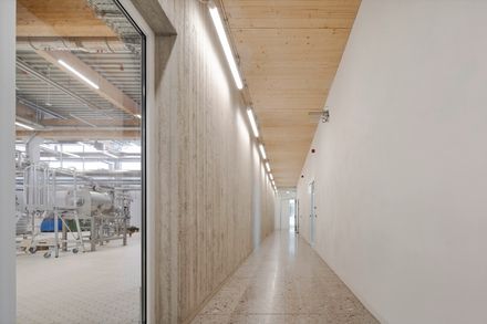 University Of Applied Sciences For Beverage Technology – Lecture Hall Building And Logistics Laboratory