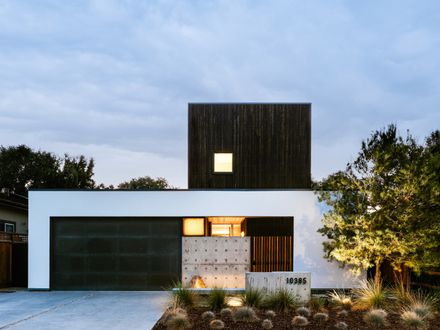 Cupertino Courtyard House