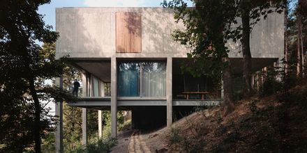 Detached House In Tskneti