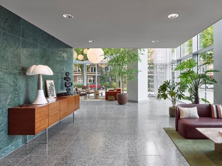 Staal-Kade Office Building Transformation