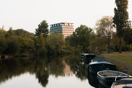 Staal-Kade Office Building Transformation