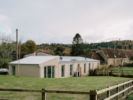 Zero-Carbon Eco Home