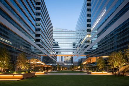 Cloud 11 Creative Park