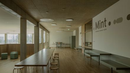 AHS Reininghaus Secondary School