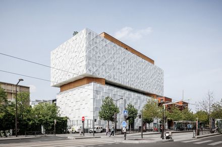 42up School Extension