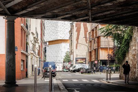 42up School Extension