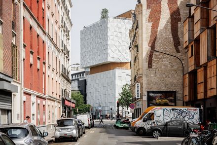 42up School Extension