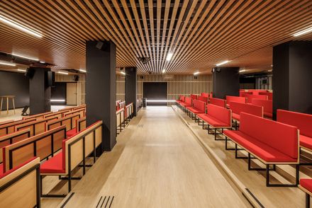 42up School Extension