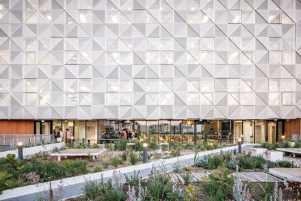 42up School Extension