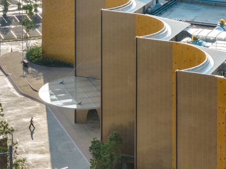 Central Nakhon Pathom