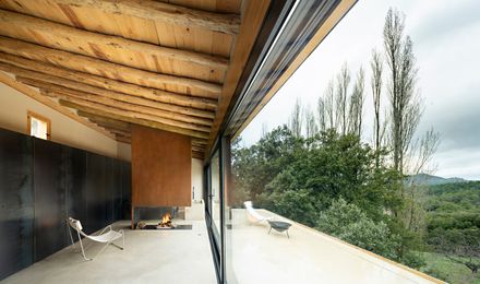Experimental Shelter In The Sierra De Segura