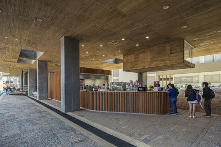 Faculty Of Humanities Building - Industrial University Of Santander