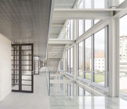 Center Rog – Renovation And Creative Center