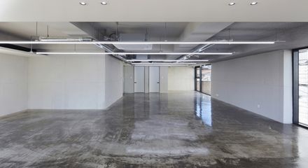 Triplet Code Sinsa Neighborhood Facility