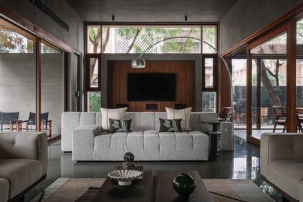 MS House