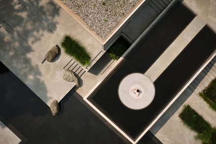 Zoland·emei, Resort