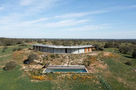 House In Fonte Das Perdizes