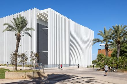 Jan Koum Center For Nanoscience And Nanotechnology