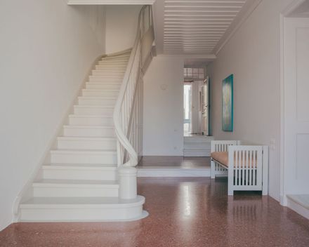 Plaka House