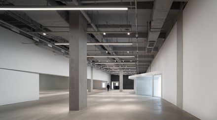 The Opened “white Box” Art Museum, Ocat-b10