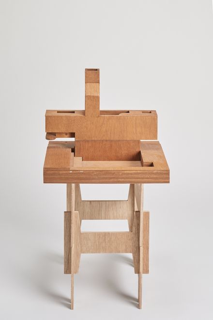 A Model Of Sporadic Thoughts