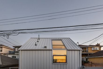Anzio Laneway House