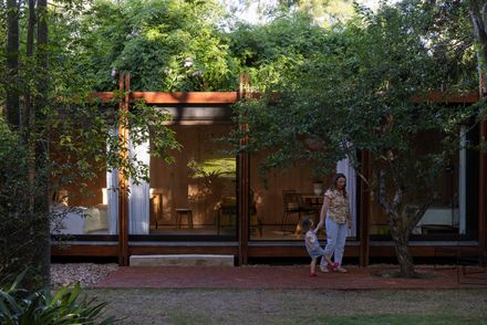 Vicente House