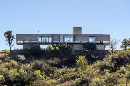 House On El Dragón