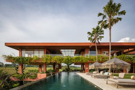 Nenek Coco Villa