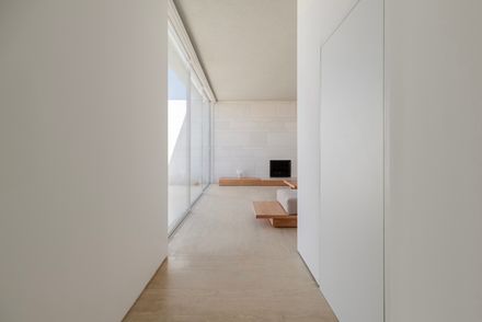 Tneib House