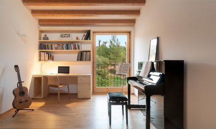 Puigpunyent Eco-passive House
