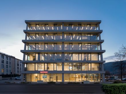 Raiffeisen Bank, Savosa