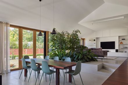 Hotham House