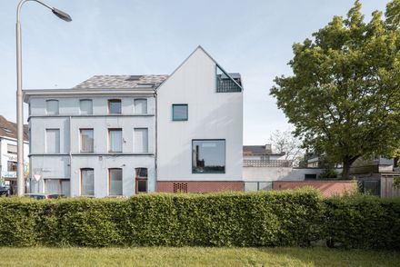 Soberrijk House