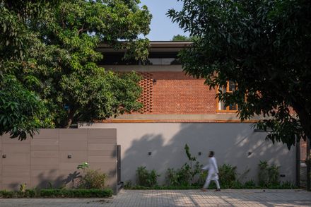 The Gorakhpur Farmhouse