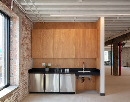 77 Washington Workspace