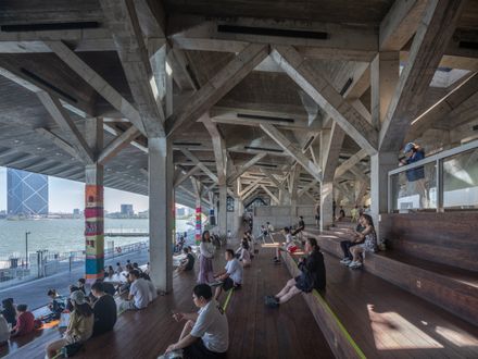 Pier One Dishui Lake