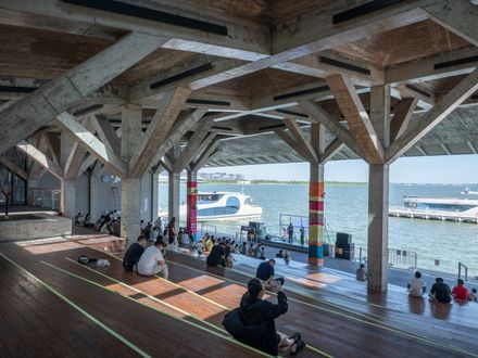 Pier One Dishui Lake